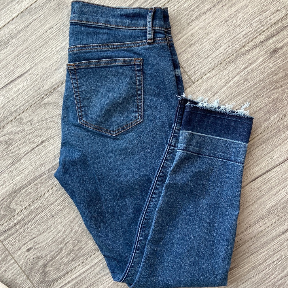 Loft Petite Skinny Jeans Size 4/27